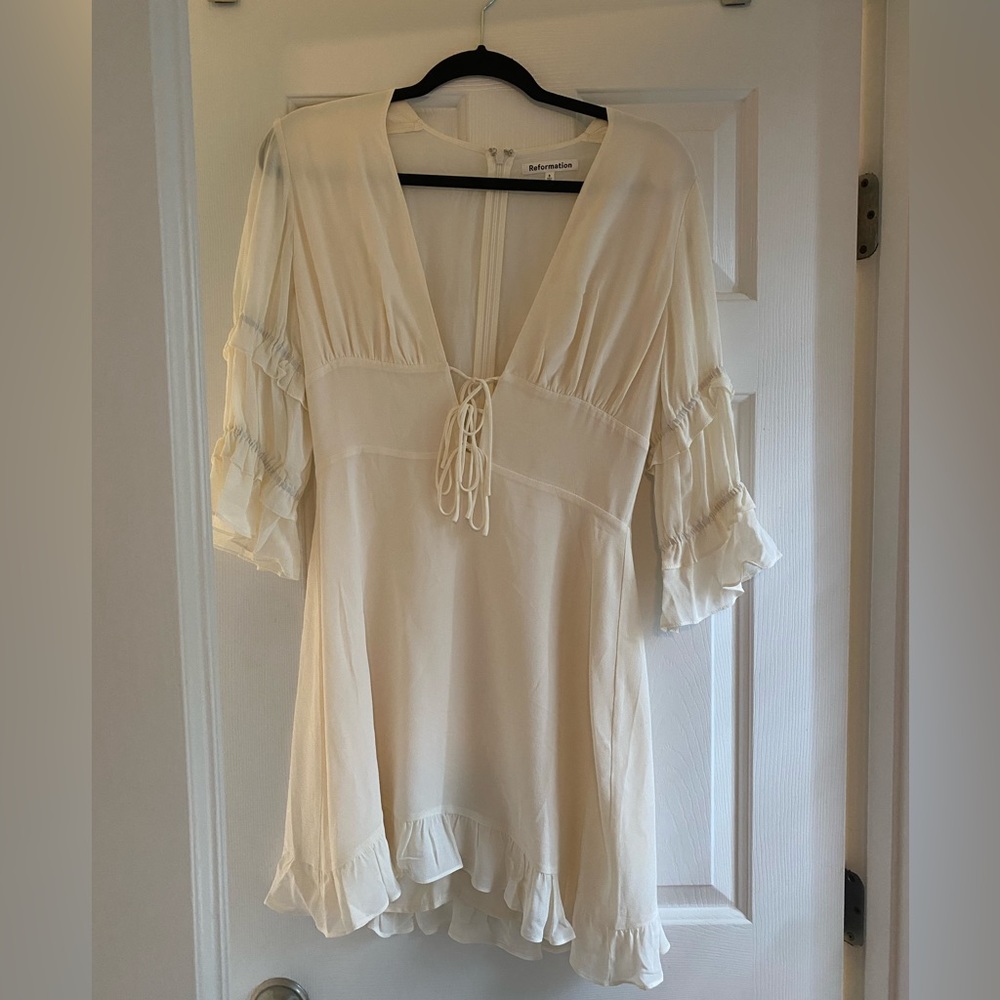 Reformation Laurelei Dress in white size 8 NWOT